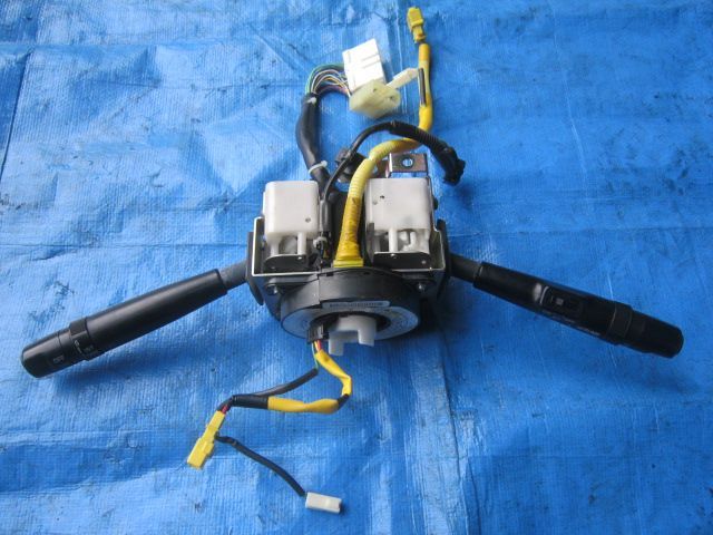 コンビネーションスイッチ