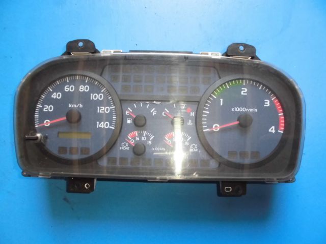 スピードメーター