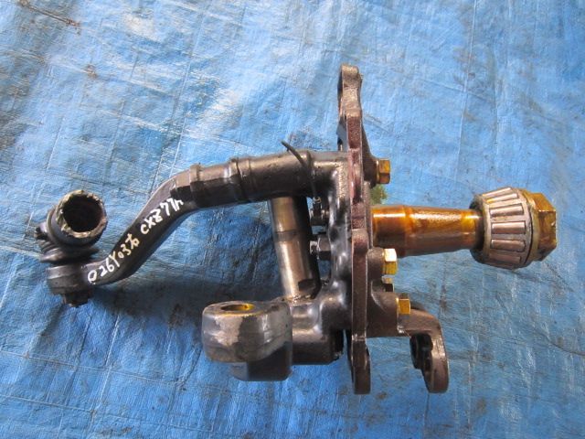 ナックルAy1軸目(右)