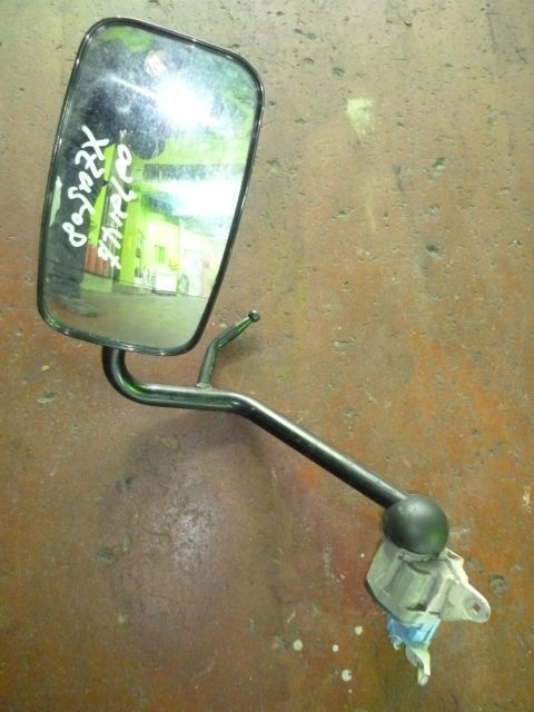 サイドミラーAy(左)