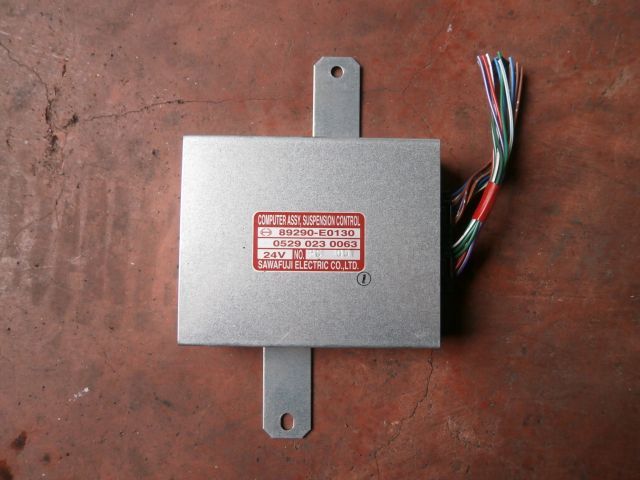 エアサスコンピューター