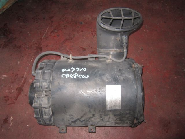 エアクリーナー