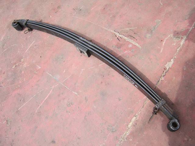 リーフスプリングAy(前右)