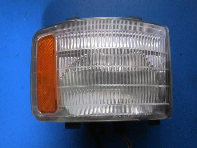 コーナーランプ(右)