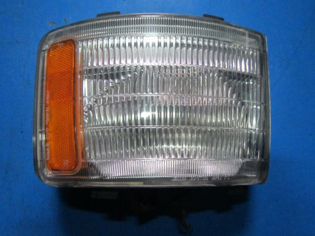 コーナーランプ(右)