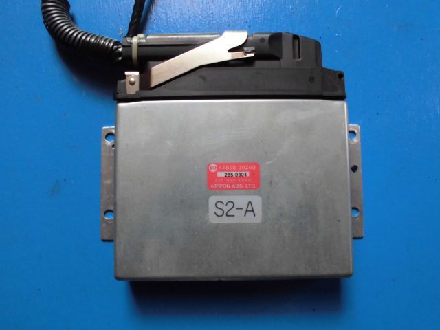 ABSコンピューター