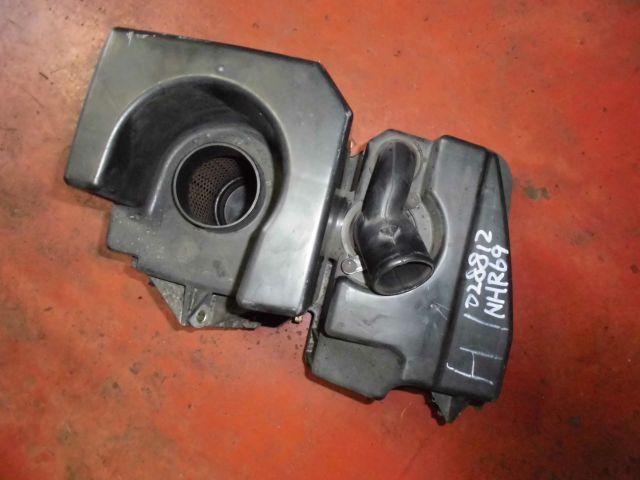 エアクリーナー