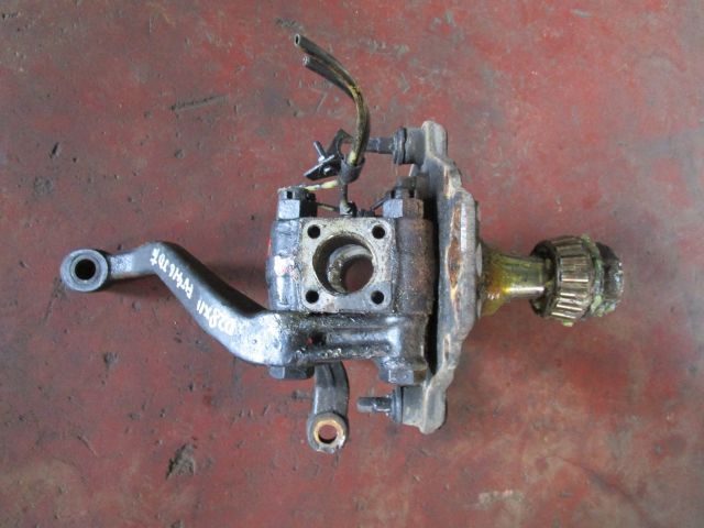 ナックルAy1軸目(右)