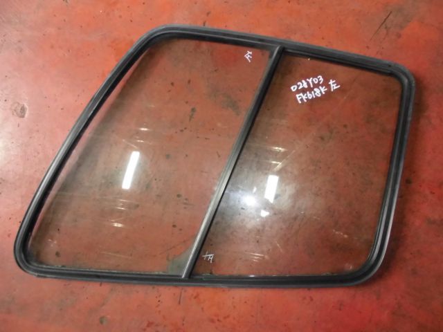 Fドアガラス(左)