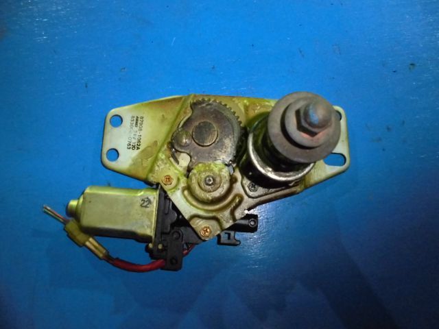 ミラーモーター(左)