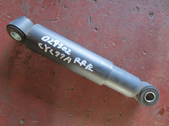 ショックアブソーバー(後左)