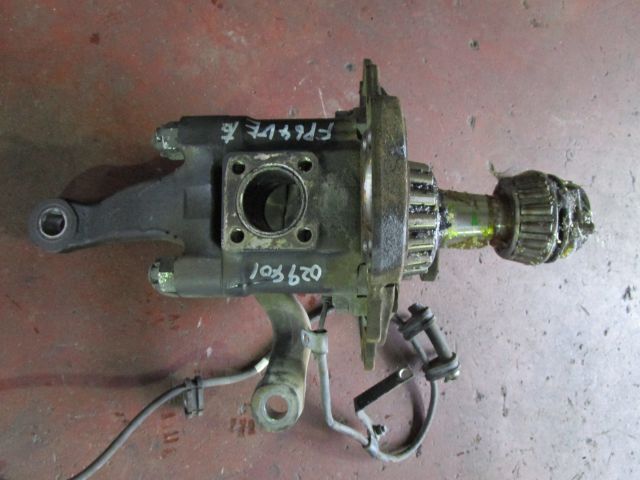 ナックルAy1軸目(右)