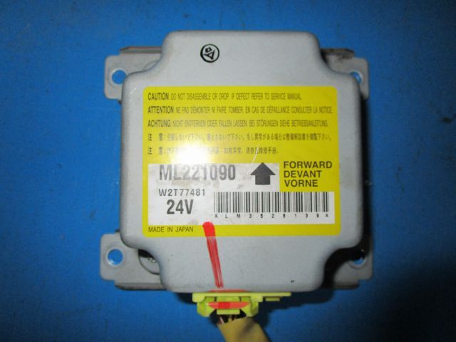 エアバッグコンピューター