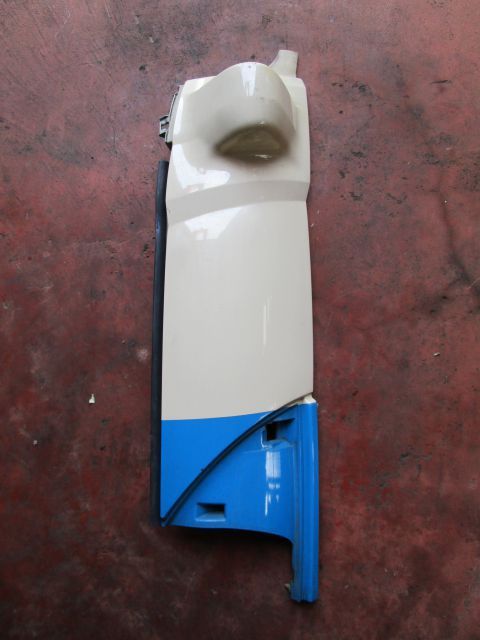 コーナーパネル(左)