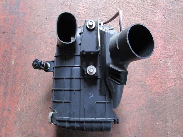 エアクリーナー