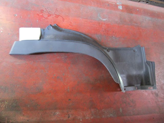 Fフェンダーパネル(右)