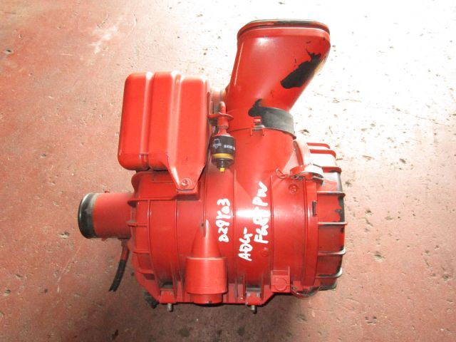 エアクリーナー