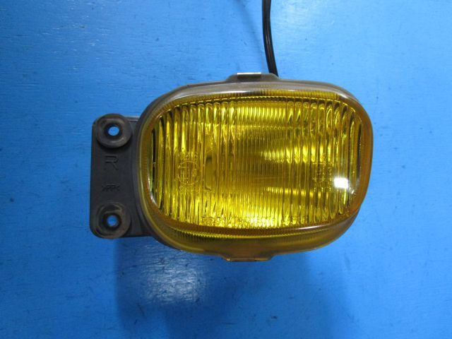 フォグランプ(右)