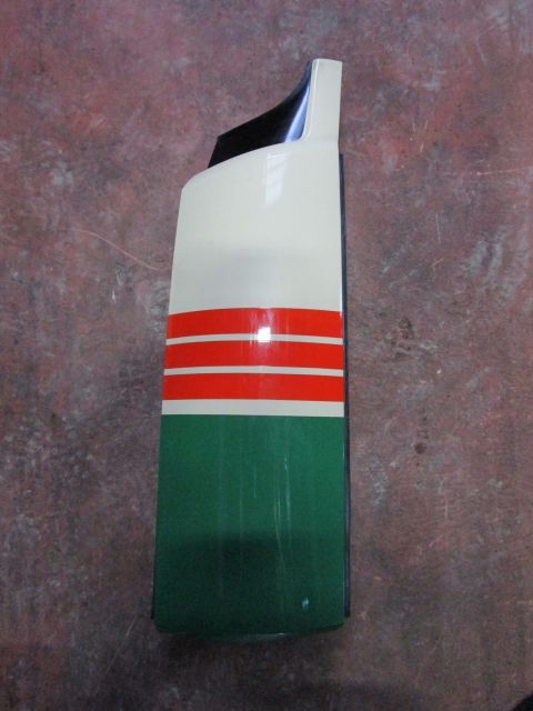 コーナーパネル(左)