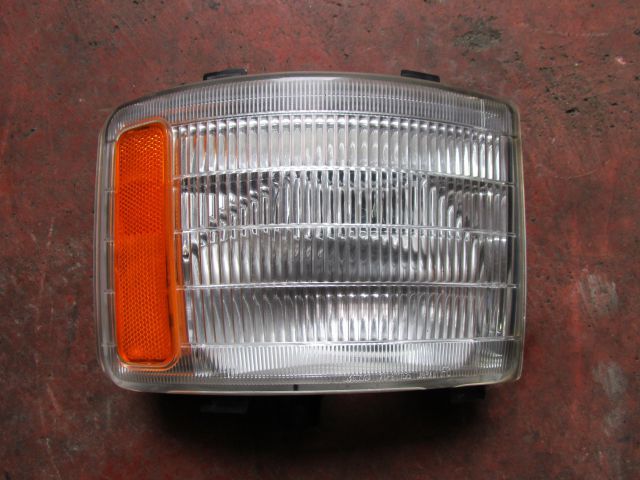 コーナーランプ(右)