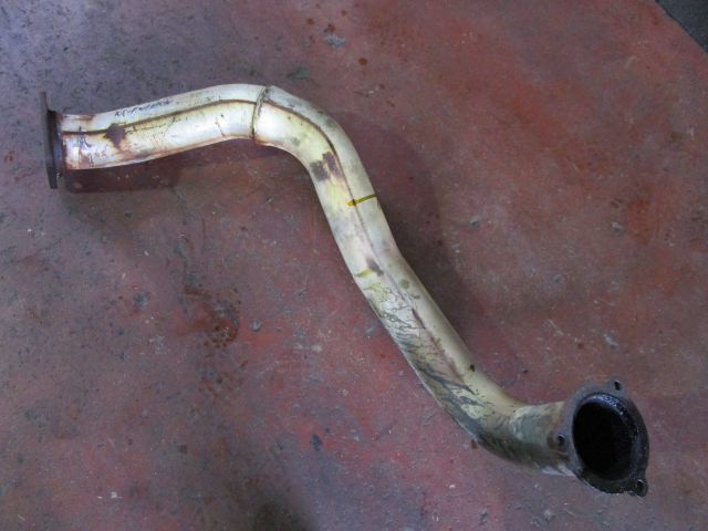 マフラーパイプ