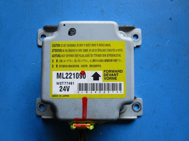 エアバッグコンピューター