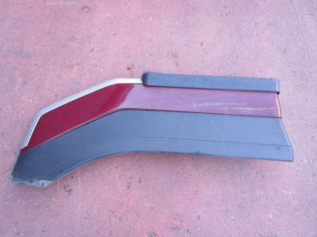 Fフェンダーパネル(左)