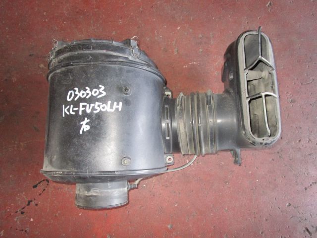 エアクリーナー