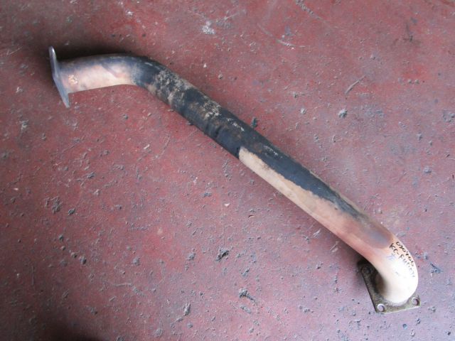 マフラーパイプ