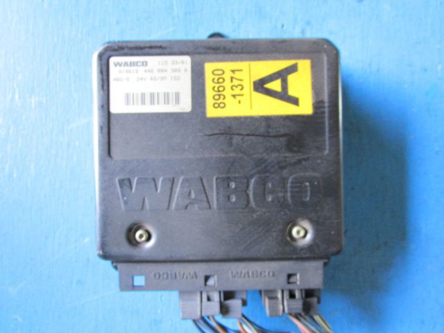 ABSコンピューター