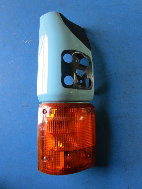 コーナーパネル(右)