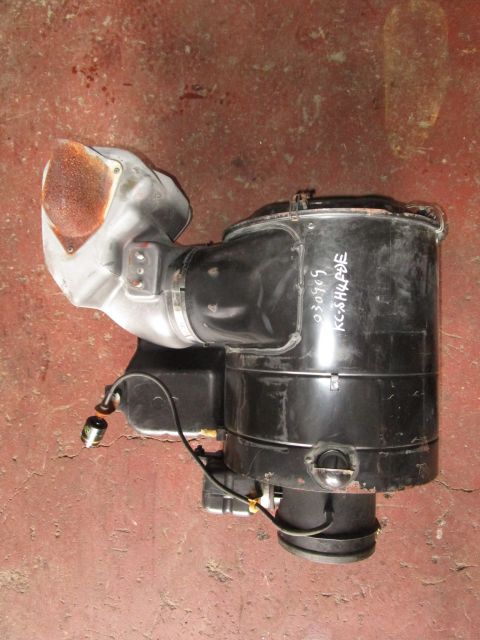 エアクリーナー