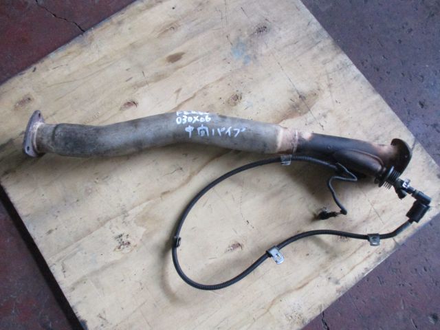 マフラーパイプ