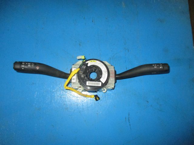 コンビネーションスイッチ