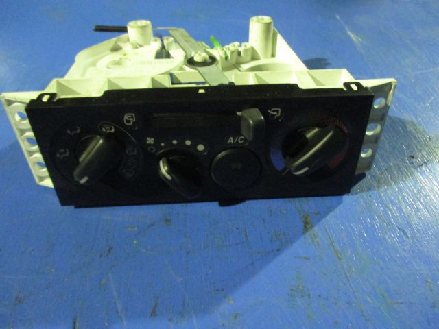 エアコンパネル