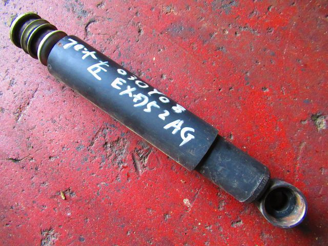 ショックアブソーバー(前左)