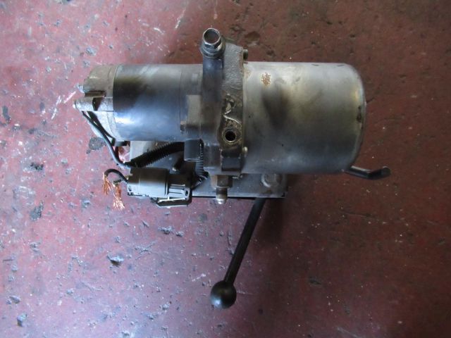 チルトモーター