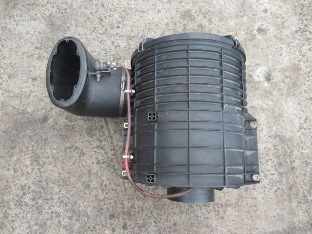 エアクリーナー