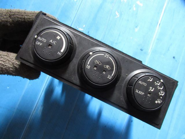 エアコンパネル