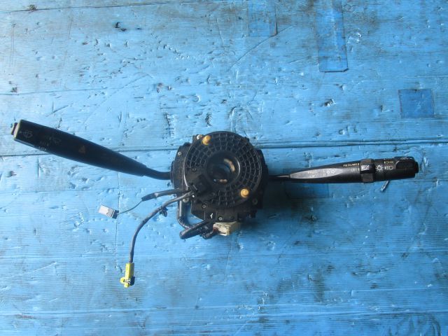 コンビネーションスイッチ