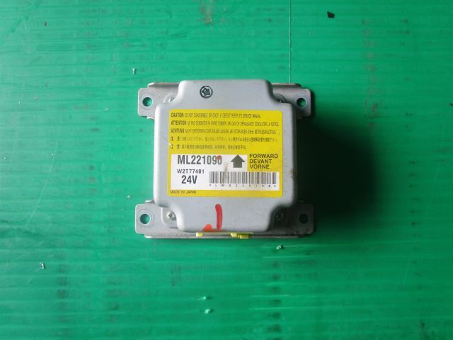 エアバッグコンピューター