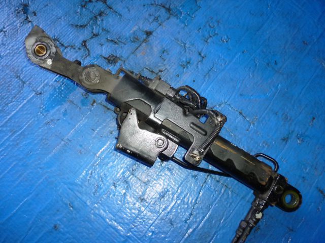 チルトシリンダー