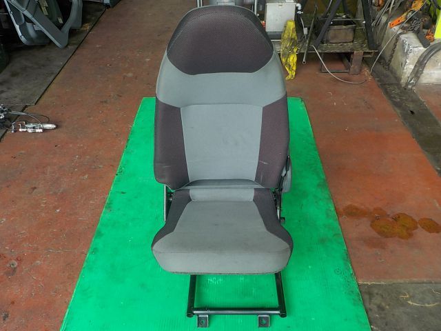 アシスタントシート