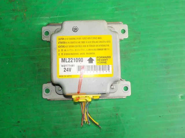 エアバッグコンピューター