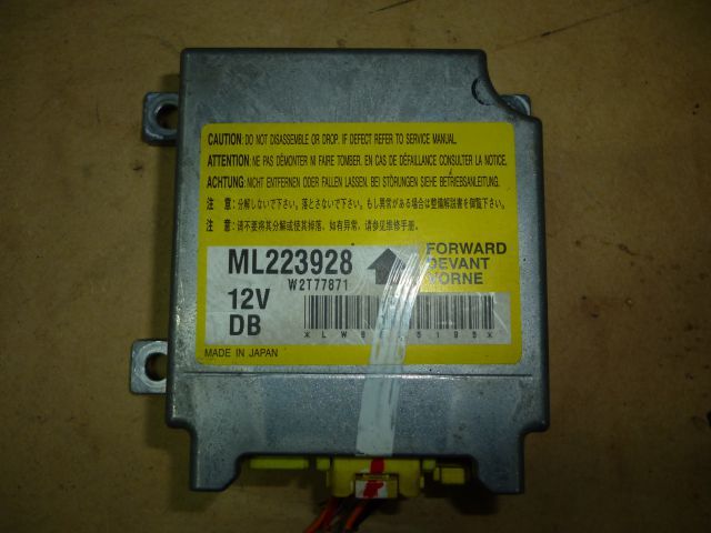 エアバッグコンピューター