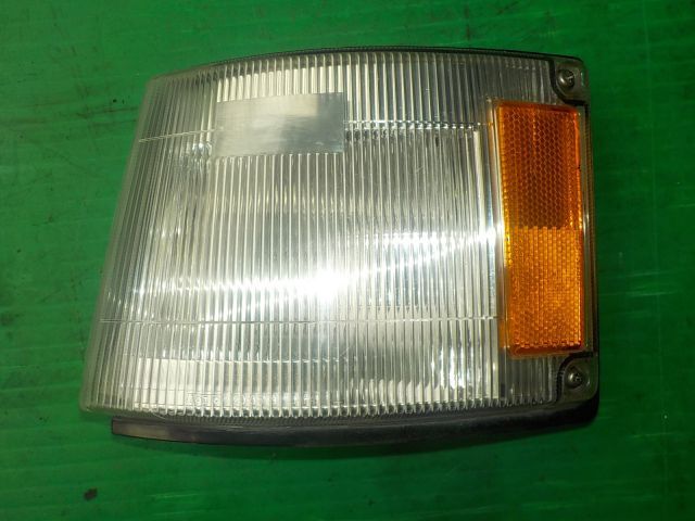 コーナーランプ(左)