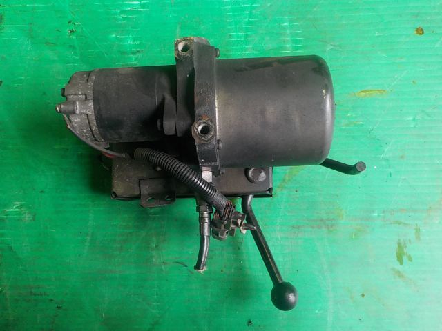 チルトモーター