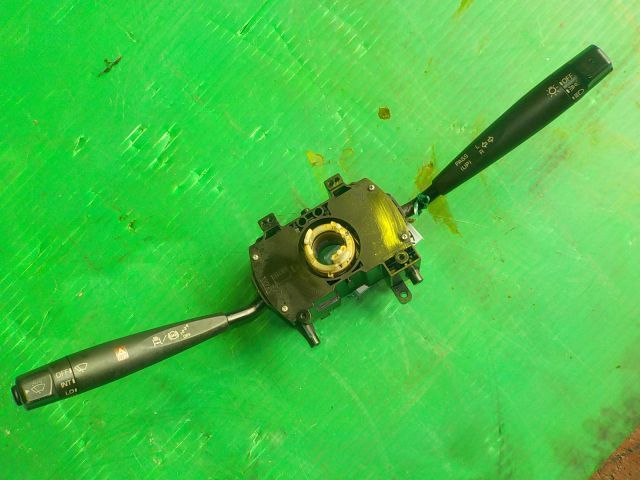 コンビネーションスイッチ