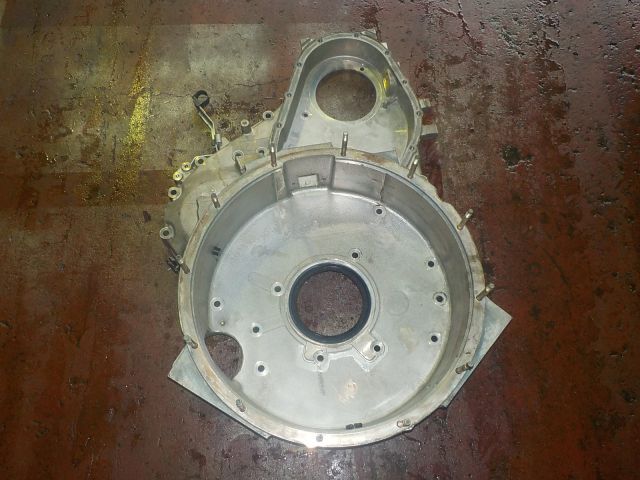 フライホイルハウジング