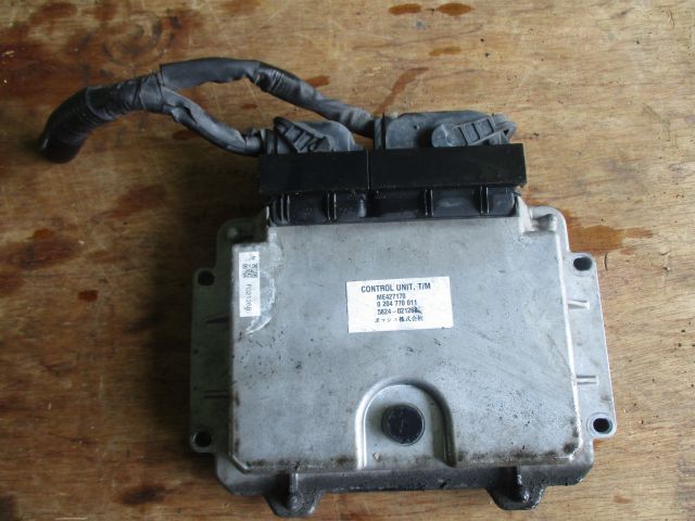 ミッションコンピューター